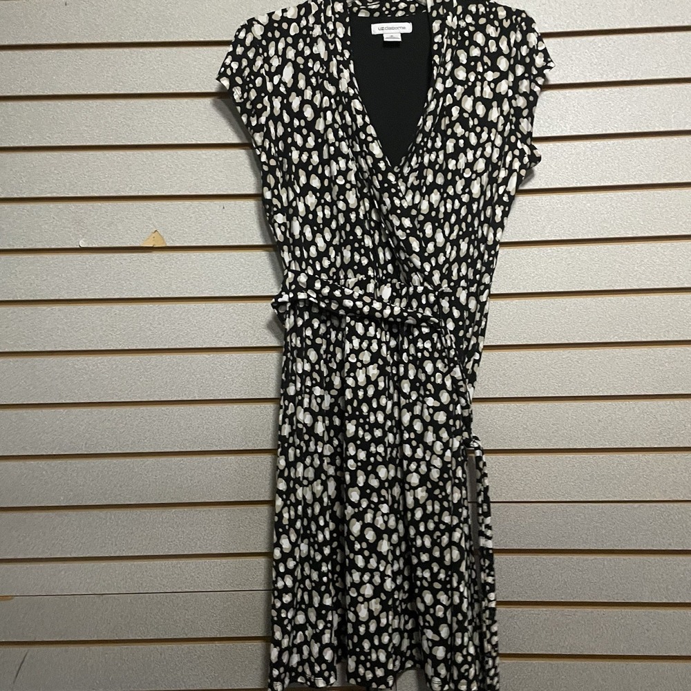 Liz Claiborne Medium cap sleeve Dress Knee Length Black Tan Ivory Business Casua